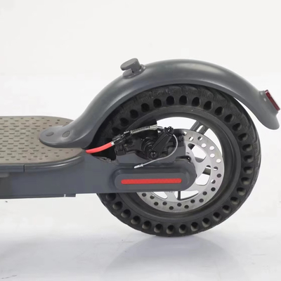Off-Road Wide Tire 350W vouwbare elektrische scooter met krachtige lithiumbatterie en 30 km bereik per oplaad