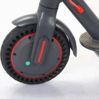 Off-Road Wide Tire 350W vouwbare elektrische scooter met krachtige lithiumbatterie en 30 km bereik per oplaad