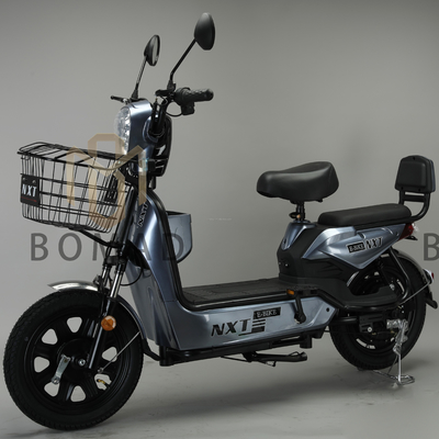 Maximale snelheid 30-50km/h Elektrische scooter 350w Nationale standaard voor minibikes/pocketbikes