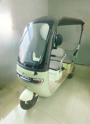 Elektrische scooter driewieler voor personen rijden Kilometer ≥ 90 km Nee Gesloten Nee Nee