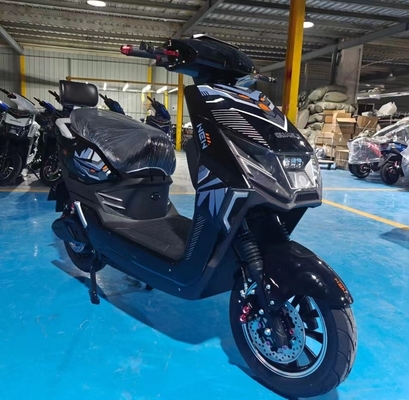 1200w Lithiumbatterie Elektrische auto voor volwassenen 2024 Motorfiets Type Touring Motorfietsen Max. snelheid 61 80km/h Tweewiel