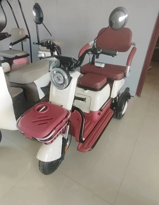 Compacte en comfortabele elektrische driewieler voor korte afstanden 5-7 uur oplaadtijd