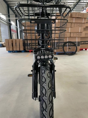 Recreatieve elektrische fietsen voor volwassenen 2024 26*3&quot; bandbreedte elektrische scooters en stroomvoorziening