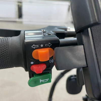 Geïntegreerde batterij elektrische scooter voor volwassenen 60km bereik Small Generation Drive en vouwbare auto